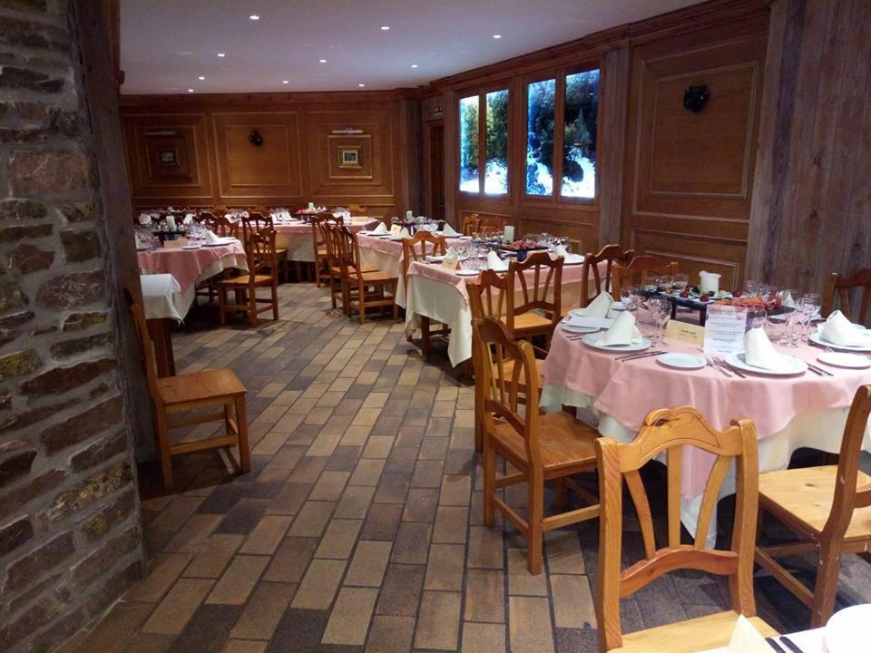 Hotel Europa Astun Extérieur photo
