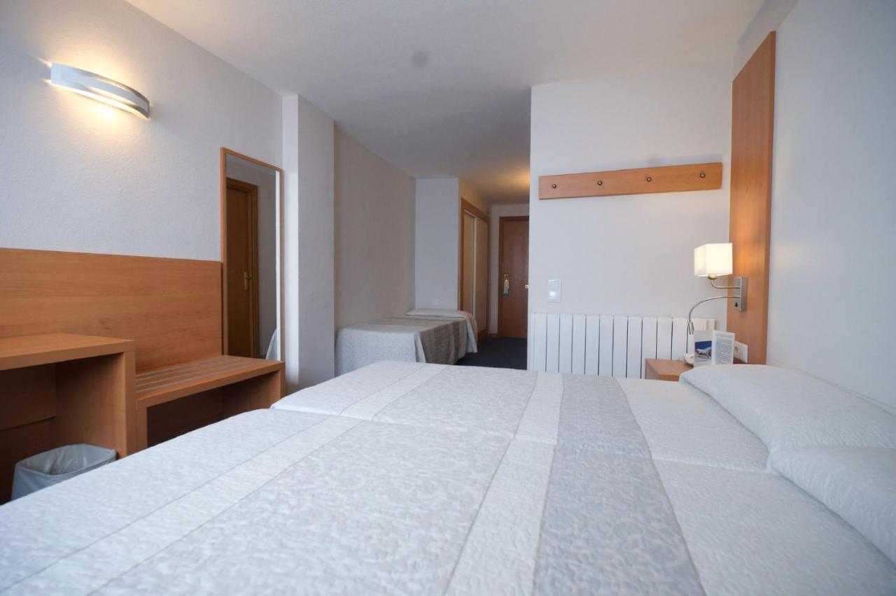 Hotel Europa Astun Extérieur photo