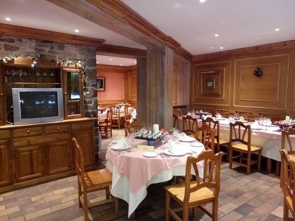 Hotel Europa Astun Extérieur photo