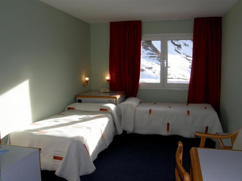 Hotel Europa Astun Extérieur photo
